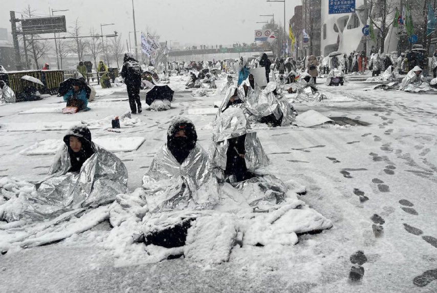 덕분에 이번 겨울 따스히 보냅니다.. 
🙏 ㅠㅠ