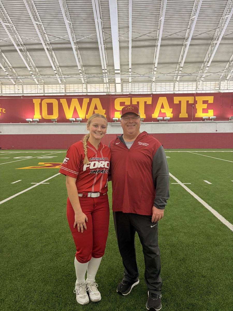 CarlinCarlson28's tweet image. I had an amazing time @CycloneSB this weekend! Thank you to the coaches and players for the incredible feedback, and such a well organized camp!

#classof2028 #Forcesoftball
@CoachPinkerton @MNForceImpact @SunilSportsNews