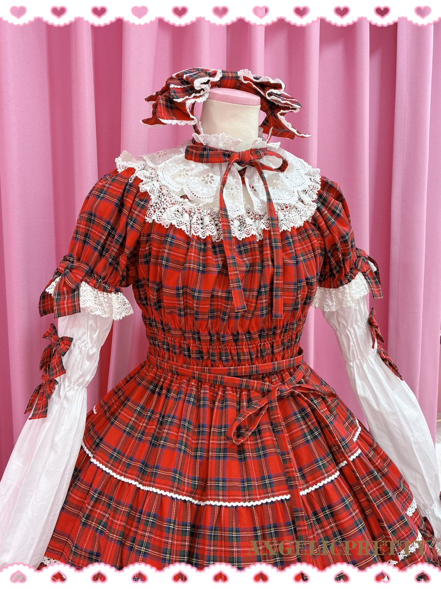 ♡Eternal Dollワンピース ¥41,800（税込） color:アイボリー、ピンク