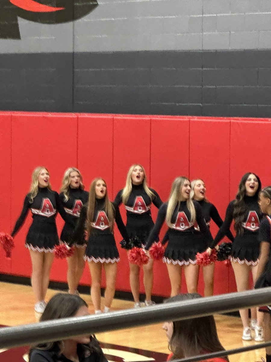 Jeanna Sutton tweet media