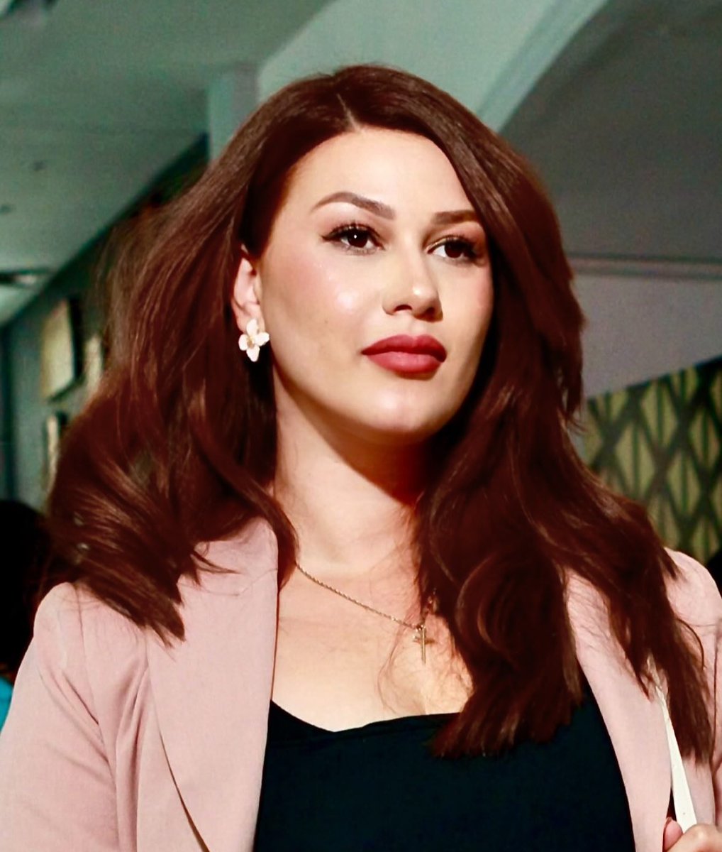 Yo feminista, pro aborto, LGBT.

X

Yo católica, esposa y made de familia sanada del progresismo.