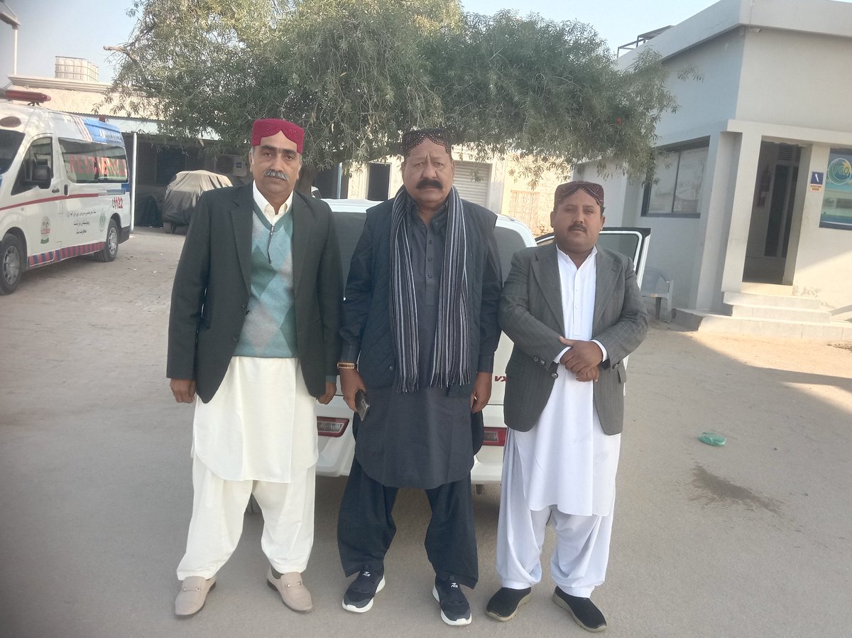 nandlal_meghwar's tweet photo. Well Come PPP Chairman @BBhuttoZardari Shab
Way To Mithi Tharparkar
With #Mian Noor Muhammad Walhari President PPP Taluka Pithoro & #Vikram_Jaswani Information Secretary PPP Taluka Pithoro
Nand Lal Meghwar
Deputy Information Secretary
PPP District Umerkot https://t.co/tHejyS0iPD