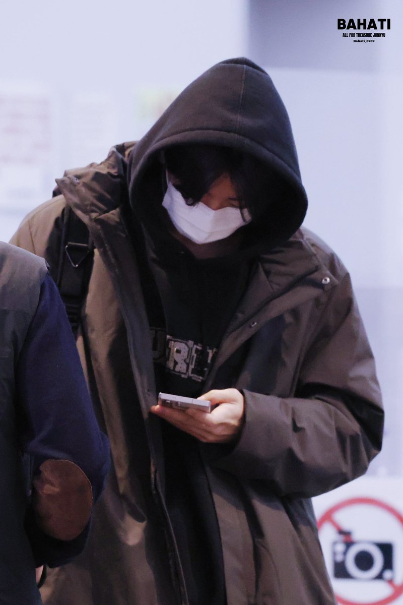 𝐵𝒶𝒽𝒶𝓉𝒾. tweet media