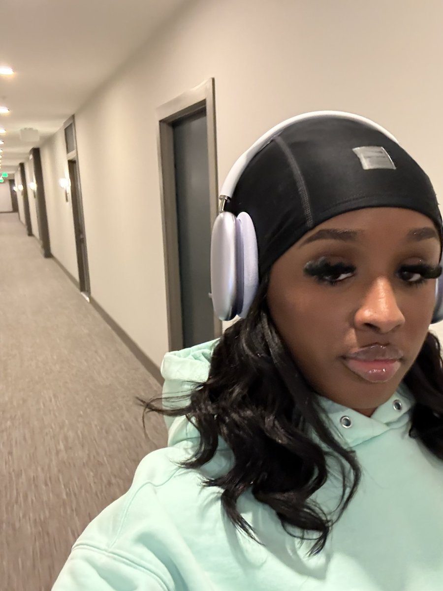 leediorrr's tweet image. 🩵