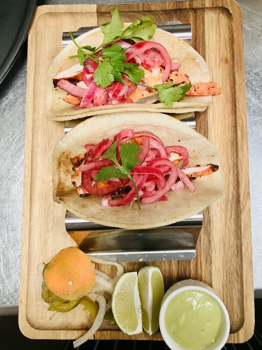 Tonight's special: Chef's choice tacos! 🌮 Pair them with a splash of your favorite @cultivarwine, a margarita, or a nonalcoholic beverage of your choice. 🍸 At @cultivar_sf, there's something for everyone! #eatdrinkcultivar #tacotues #sfweeknight #farmtotablesf #onlyinsf
