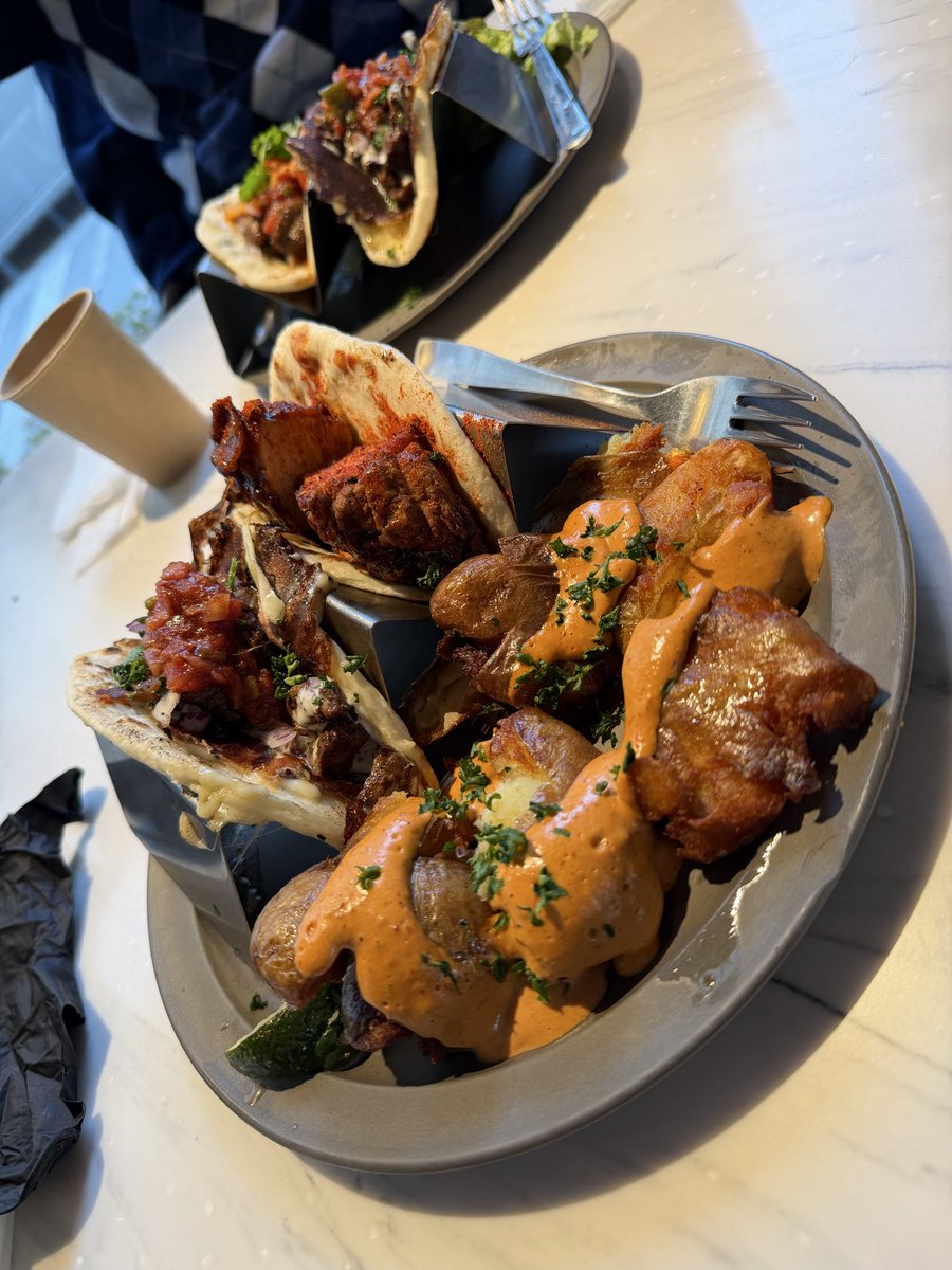 蒲焼鰻 tweet media