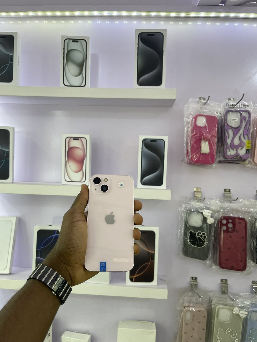 IsahAliMakinta's tweet photo. We sell good phones at a good price @ghl_gasgets 08120168721 https://t.co/fl58lPMfvR