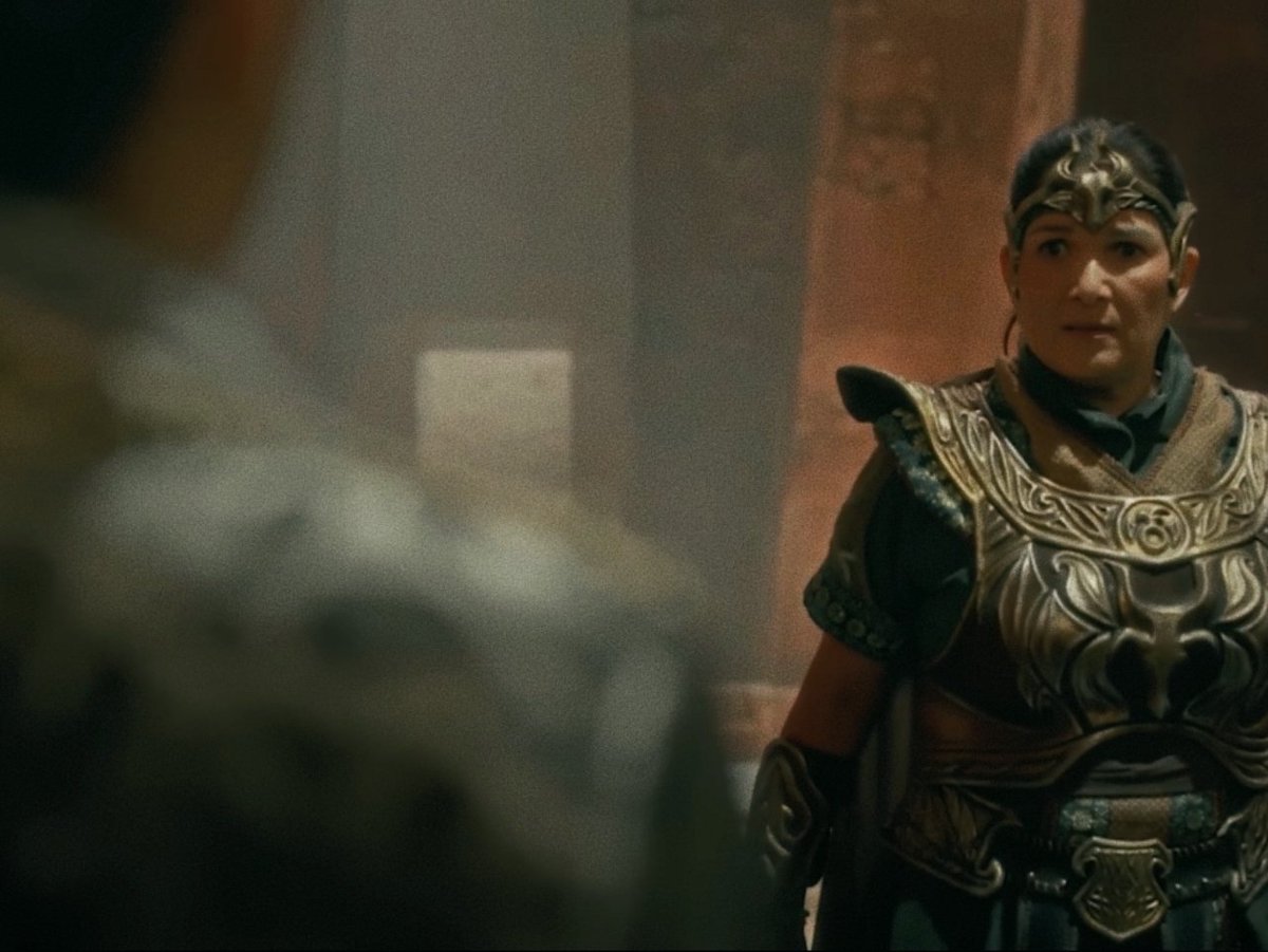 Nayeia_'s tweet image. Random delusion. What if Hedrik is still alive? He would’ve been the best candidate for Armea’s husband.

Given how loyal his Ada was to Armea’s Ado and how close Adamus and Hedrik— says a lot about his character.

Way more trustworthy than Soldarius.☹️

#SanggreILoveYouSoMuch