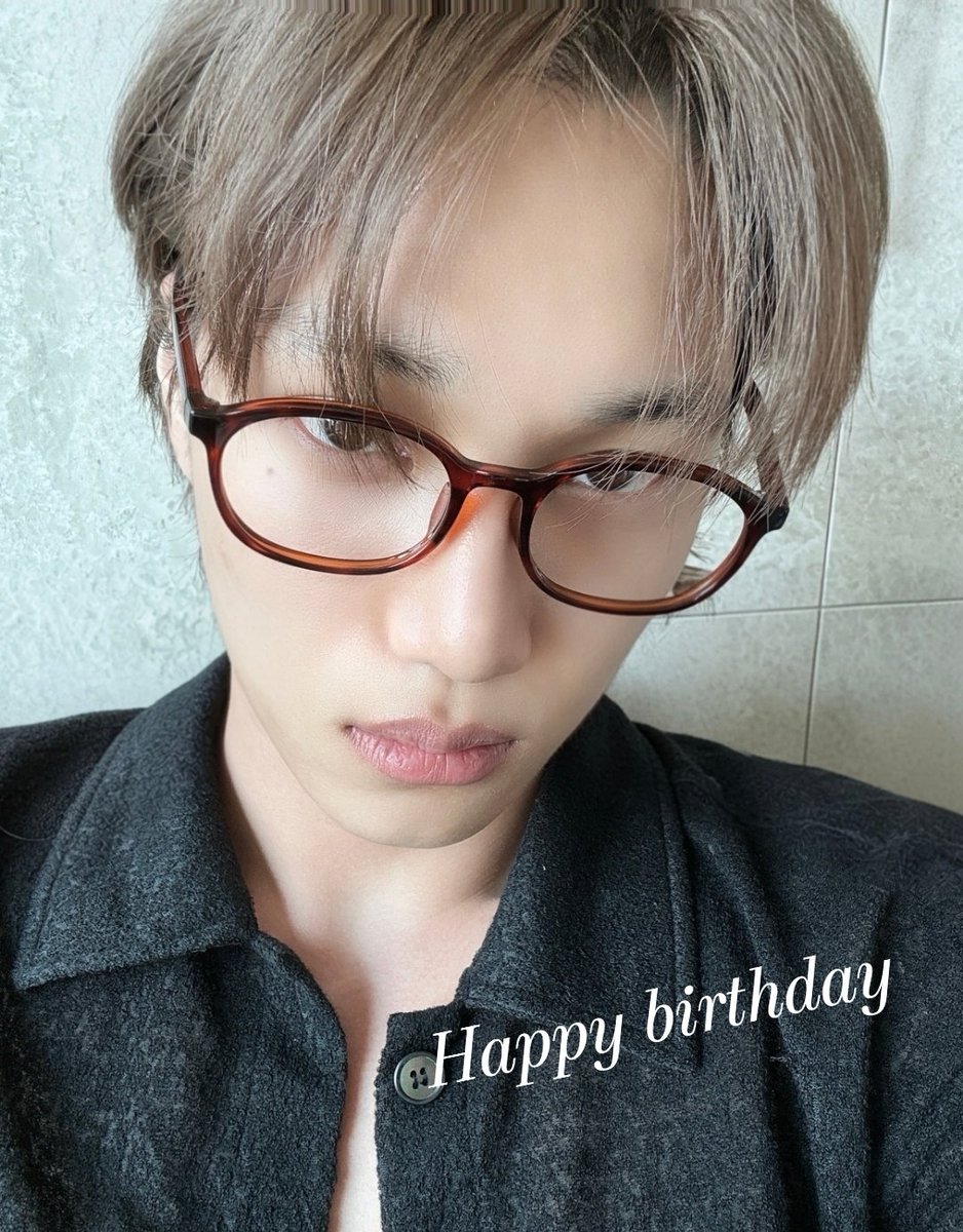 🐻️𝐇𝐚𝐩𝐩𝐲 𝐁𝐢𝐫𝐭𝐡𝐝𝐚𝐲🐻✨

躍動感あふれる美しいダンス✮*｡ﾟ
EXO絶対的センター カイ君 👑
カッコよくて愛らしくて優しい二二たん
幸せな喜びに満ちた
素敵な歳になりますように🕊𓂃𓈒𓏸︎︎︎︎💗

#KAI #카이
#EXO #엑소 #weareoneEXO
#HappyKAIday