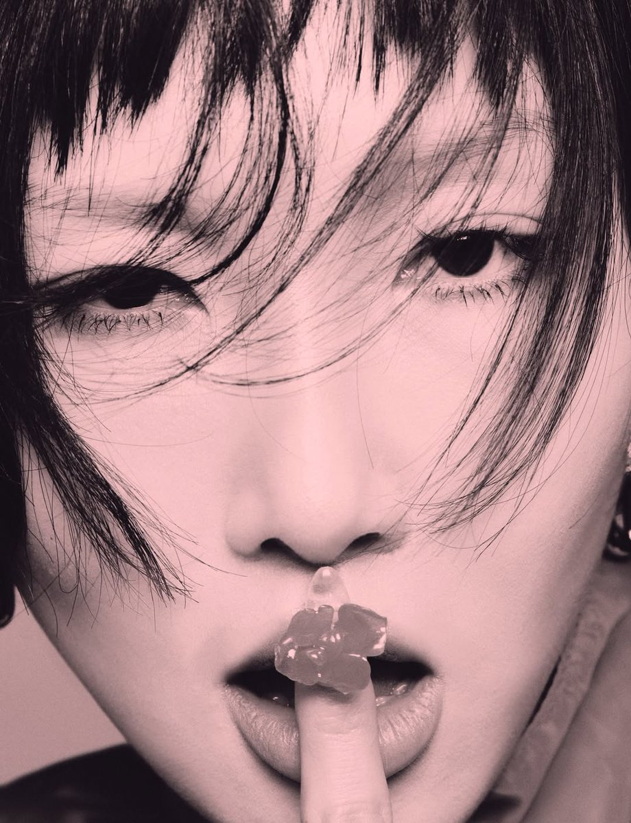 HwasaGlobal's tweet photo. 📸 | Hwasa x Dazed Korea
🔗 https://t.co/K5TjZzZ1PD

#Hwasa #화사 https://t.co/cL88ArkiqQ