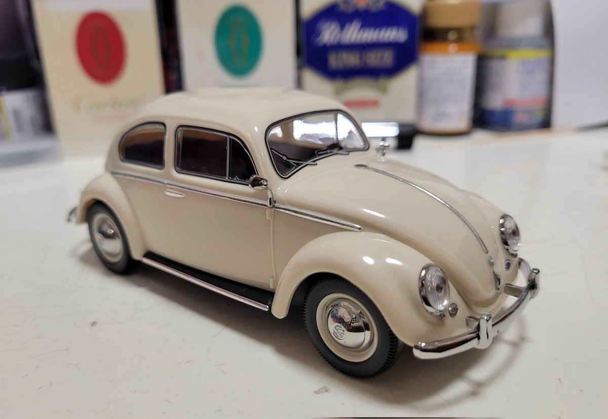 Twincam_24Valve's tweet photo. #2wbug から遅れる事4ヶ月…
アオシマさんの楽プラ ビートルをただただ素組みしてみました🎵
これ、凄いかも…
あまりにも感触が良かったので6色追加発注しました‼️
デュトロとハイメディックも買ってしまった😂
楽しみ❤️ https://t.co/5LHflPiHlF