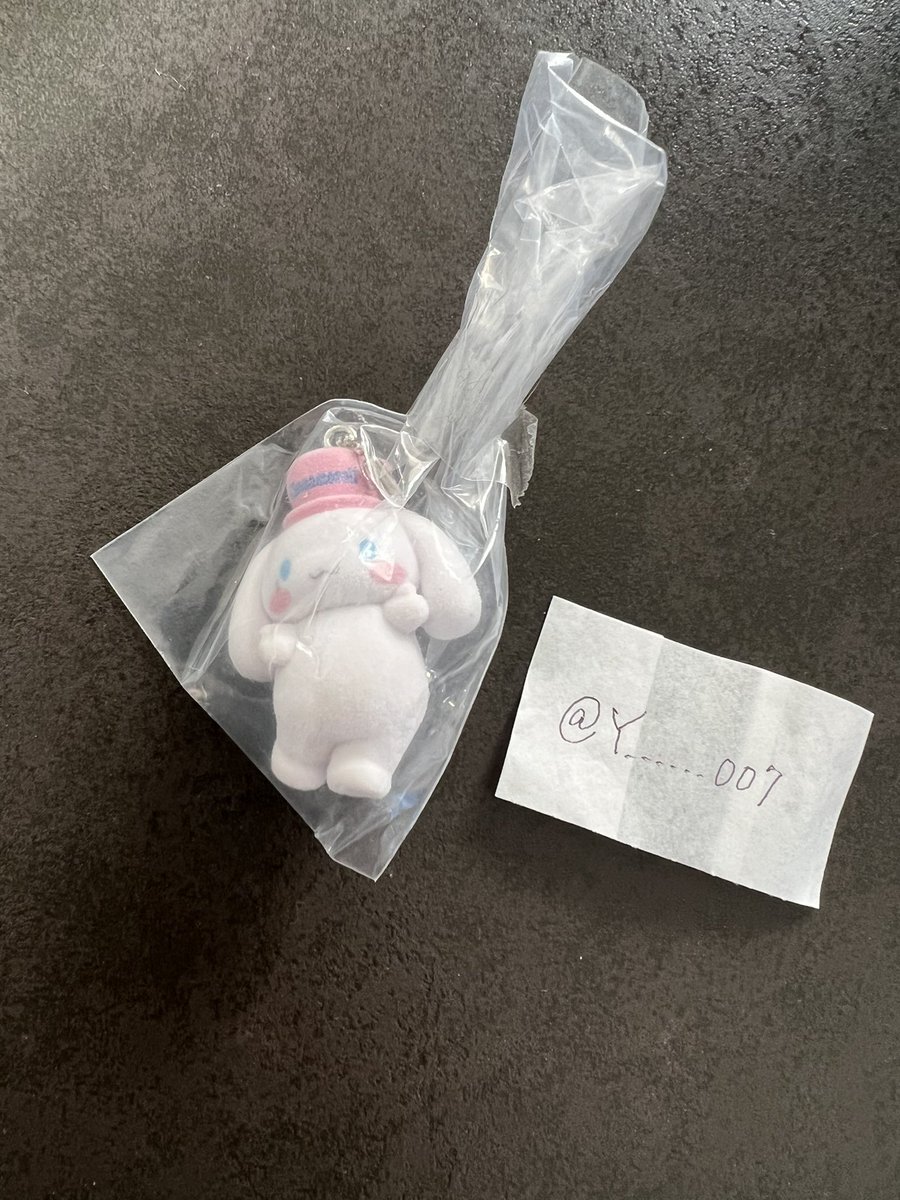 Y______007's tweet photo. 【交換】サンリオ ミニチュアチャーム ライブキャラクター

【譲】シナモン
【求】マイメロ

郵送での交換希望
お気軽にお声掛けください
宜しくお願い致します✨ https://t.co/2nBz14iqad