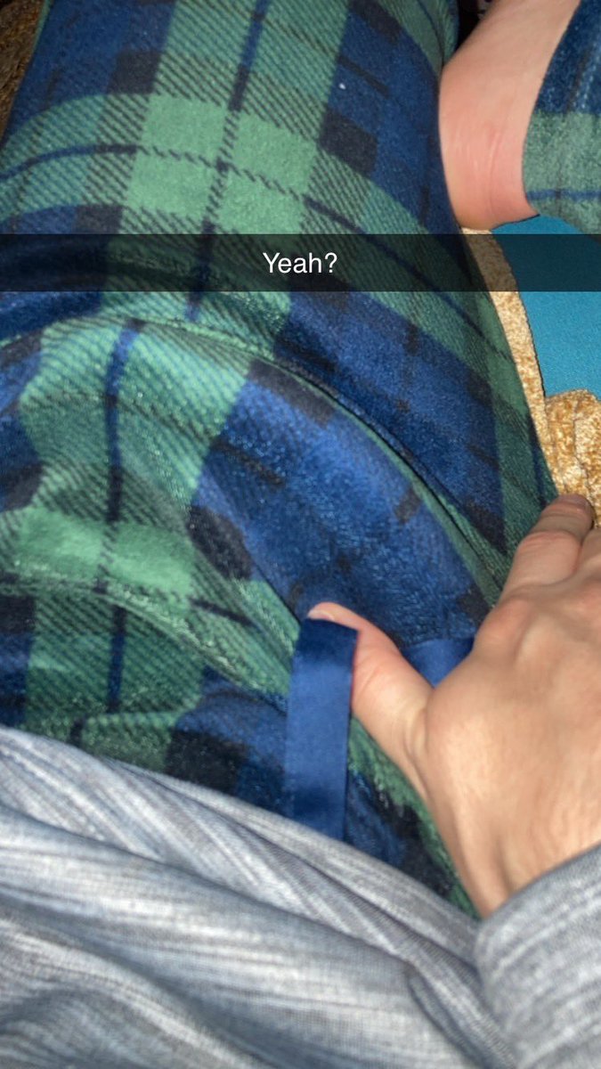 Snapchat shot 
Wanna see me stroking it? Link’s in bio 🫣
#Gay #Twink #OnlyFans #NSFWtwt #GayTwink #OnlyFansGay #Bottom