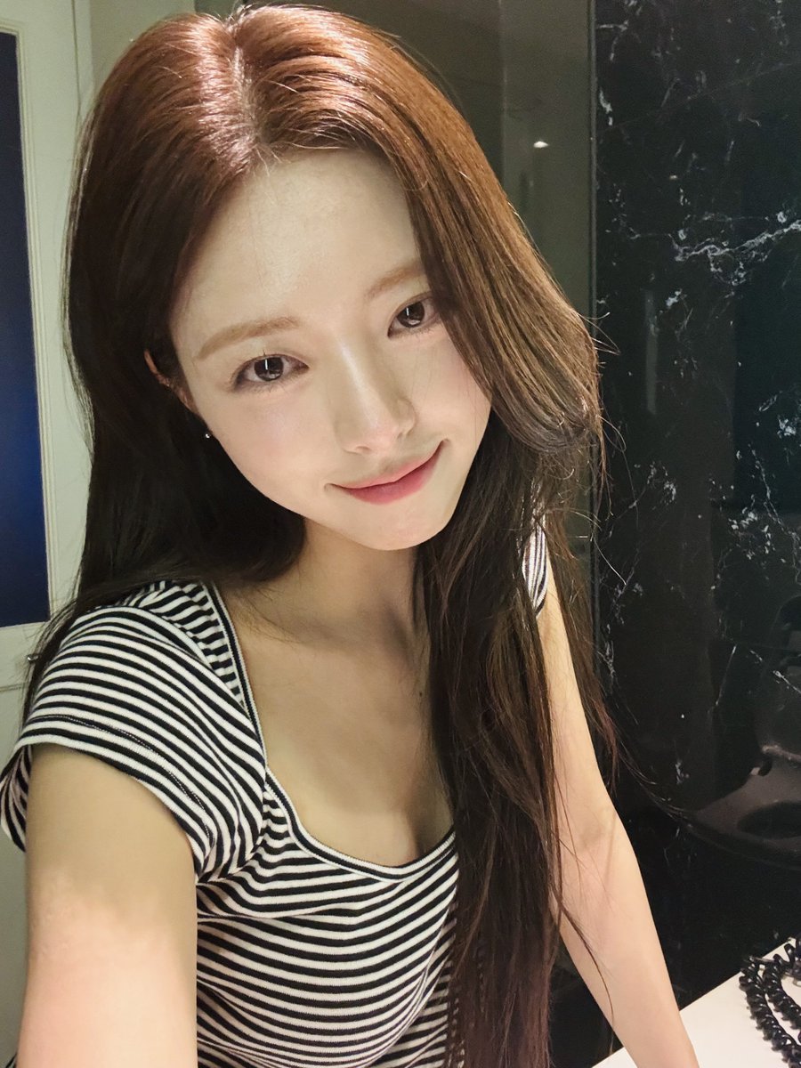 YUNAface's tweet image. 