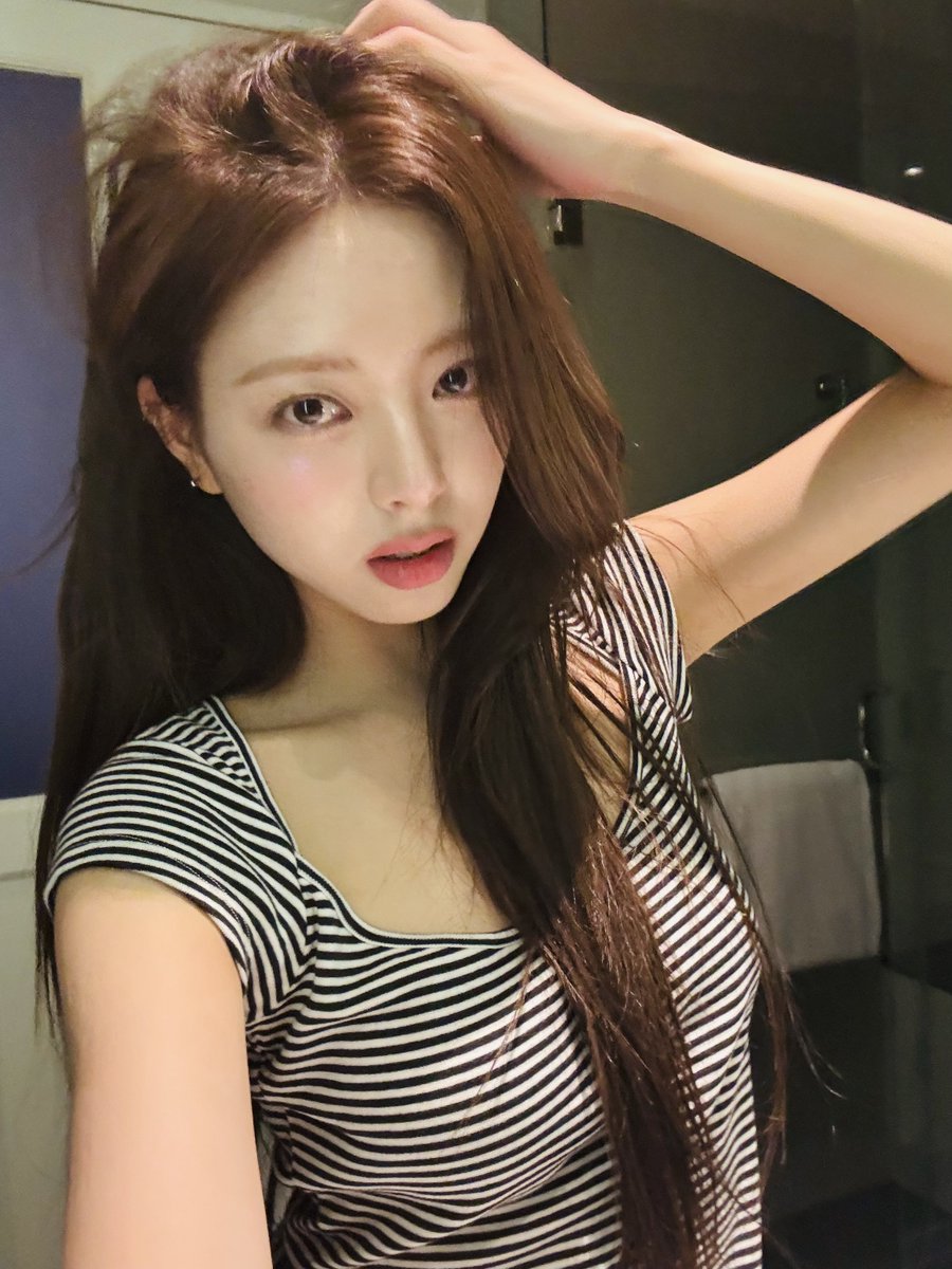 YUNAface's tweet image. 