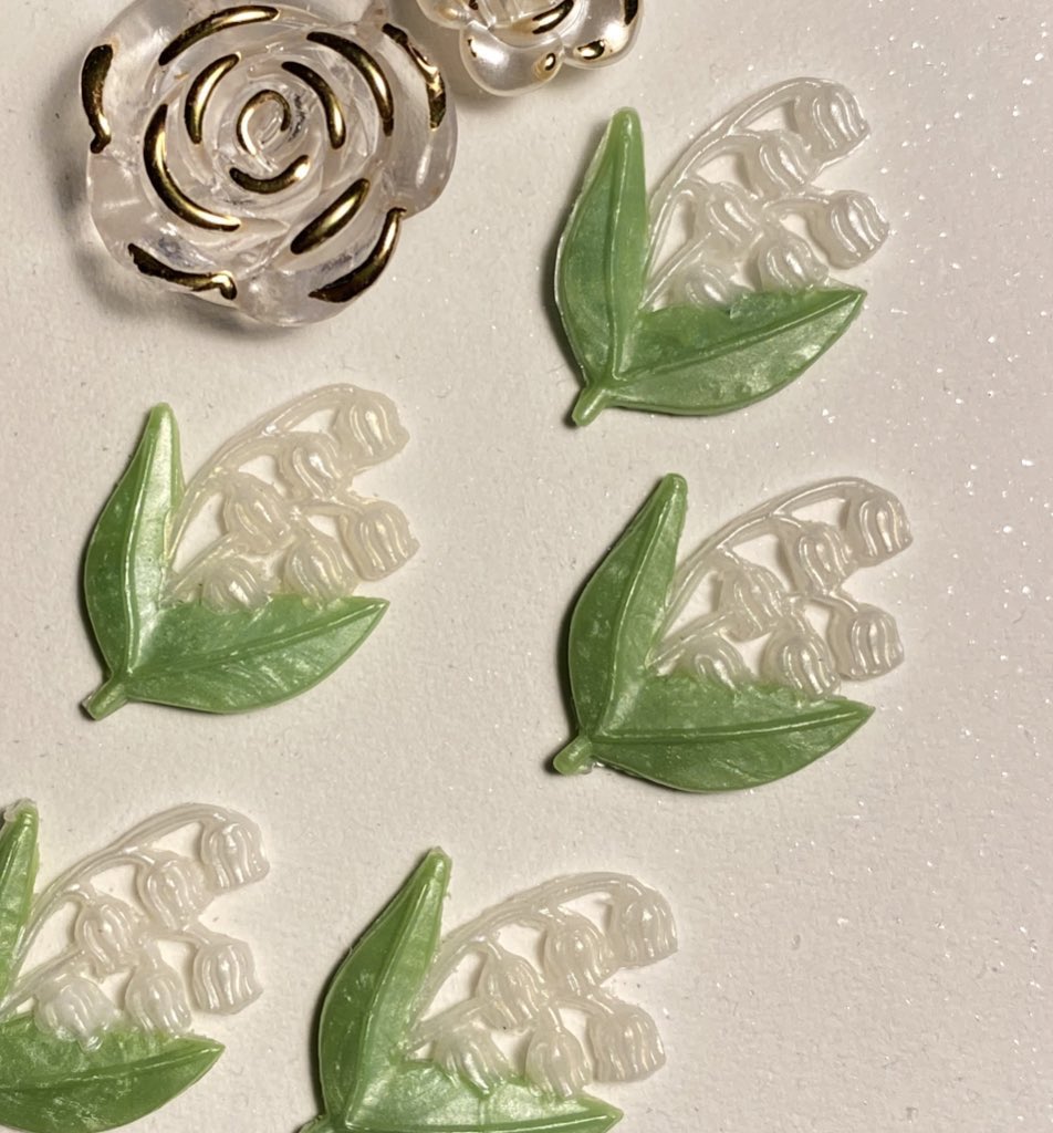 สีที่ใช้✨              งานที่ได้ออกมา🌿💫✨

 #sunmorecrafts