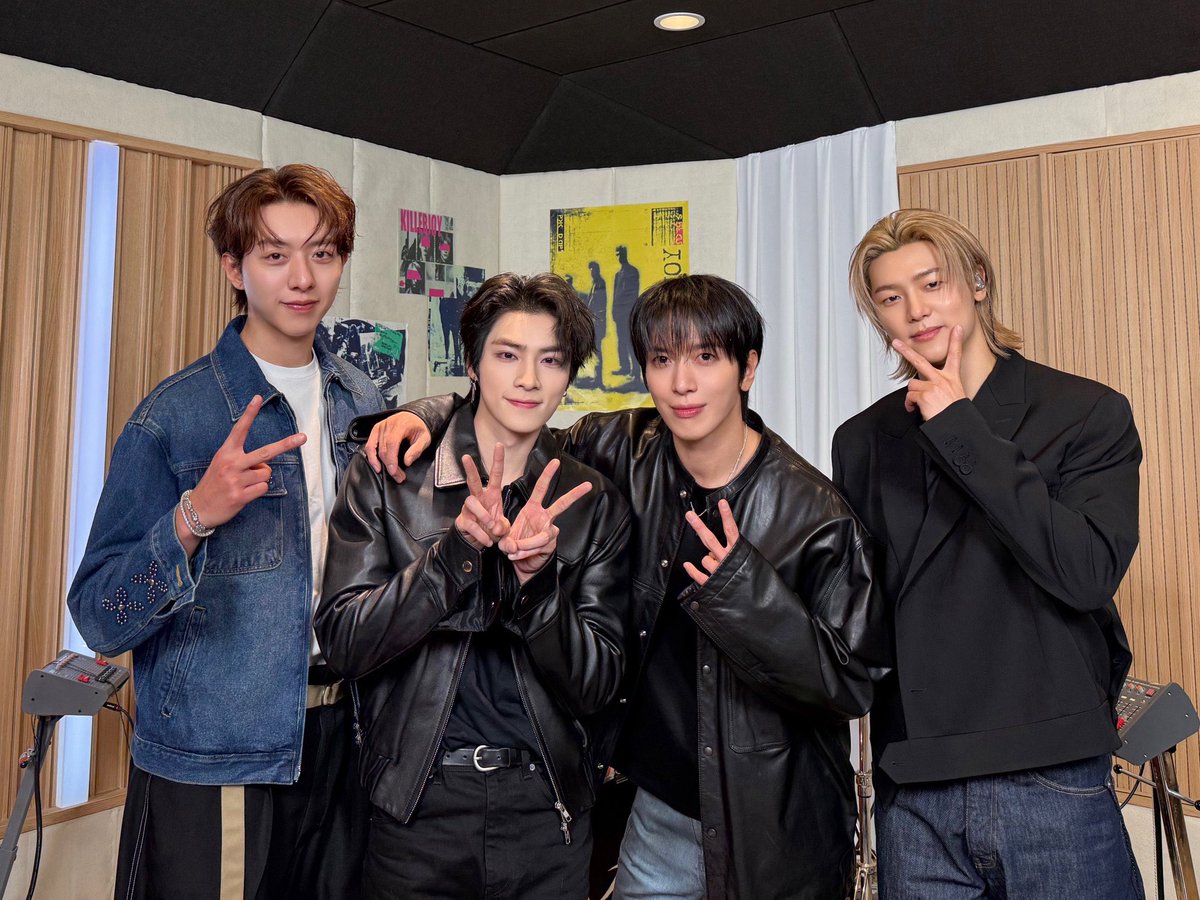 XIAOJUN AND YONGHWA????? WITH CNBLUE????