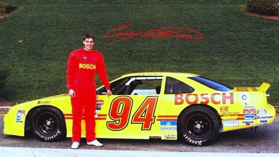 LegendsNascar's tweet image. Remembering Casey Elliott today

2/13/1974 - 1/14/1996 #RIP   

Casey Elliott - Ernie Elliott's son, Bill Elliott's nephew, Chase Elliott's cousin - died of cancer at age 21.    

#GoneTooSoon