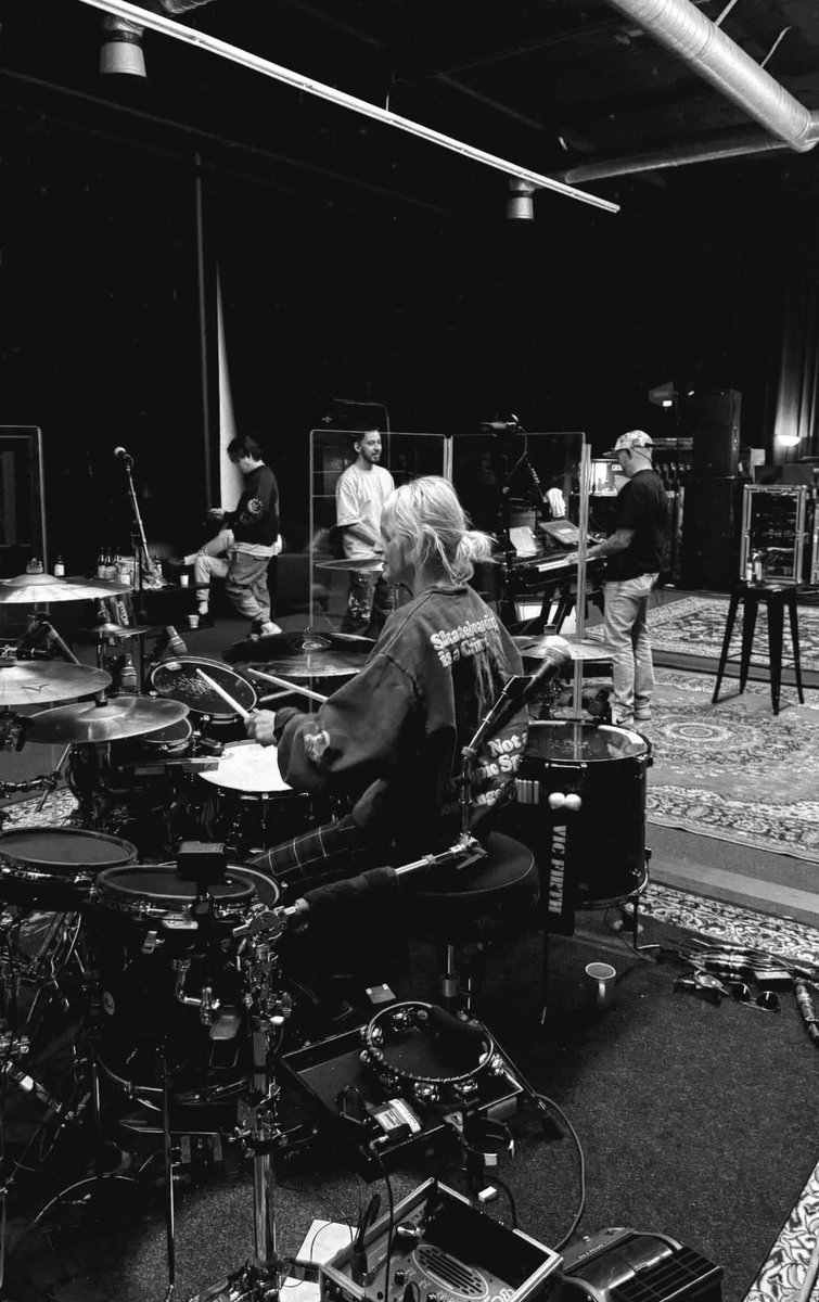 BroodingAnanas's tweet image. LINKIN PARK REHEARSALS CONTENT‼️
oh how i missed this🥹