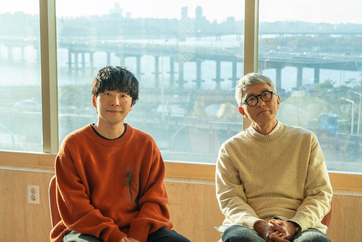 RBBTODAY's tweet photo. 星野源＆松重豊、冬のソウルで音楽旅！NHK『おともだち』韓国編が2週連続放送
https://t.co/Lmv86oQC3M

#星野源と松重豊のおともだち #星野源 #松重豊 #韓国編 #ソウル旅 #レコードカフェ #音楽番組 #NHK https://t.co/WAQwiUFmRd