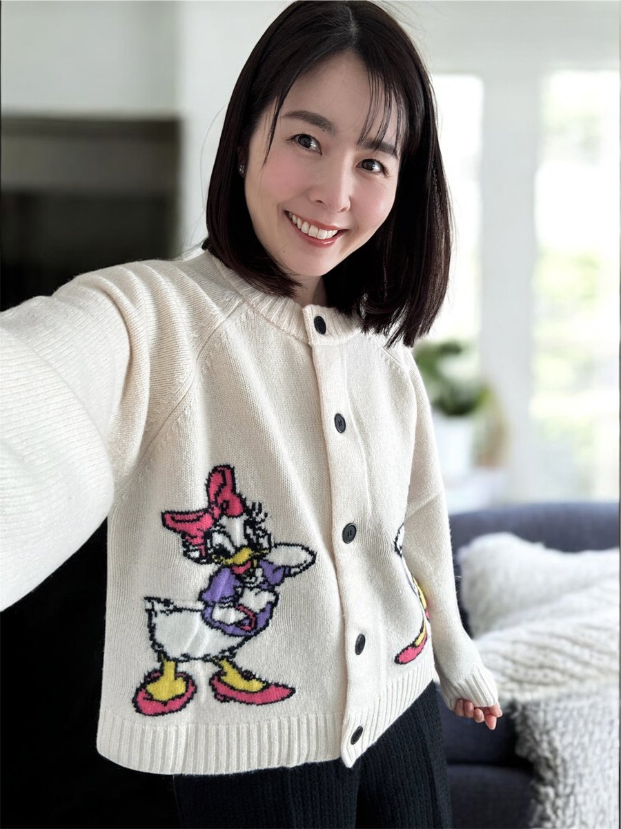息子の週1一時保育デー。ダッシュで帰宅してお気に入りのデイジーニットに早着替えw

そのあと今年度の大学シラバス作成💻→デパートでコスメ購入→スーパーで生鮮食品購入→調理🍴→コーヒー☕︎でひと息。この後お迎え。結構頑張ってる🤣笑

#効率重視　#自分時間も欲しい