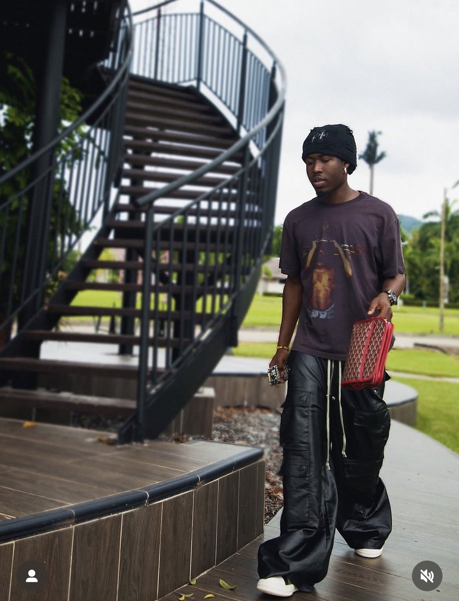 Nay 🇬🇭 tweet media