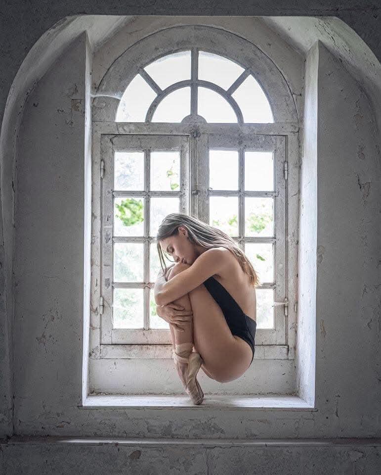 La claretat a vegades fa mal perquè trenca fantasies.

✯