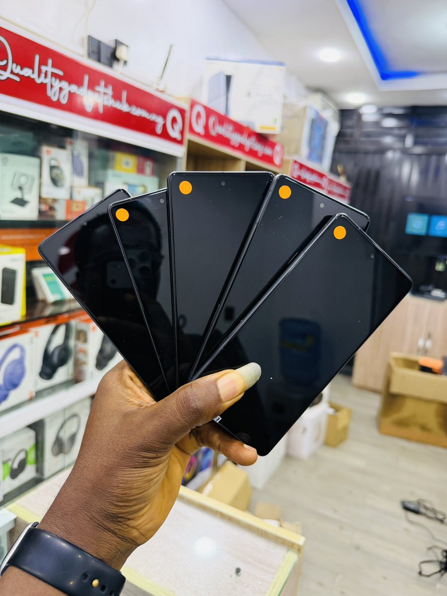 Quality Gadgets Hub tweet media