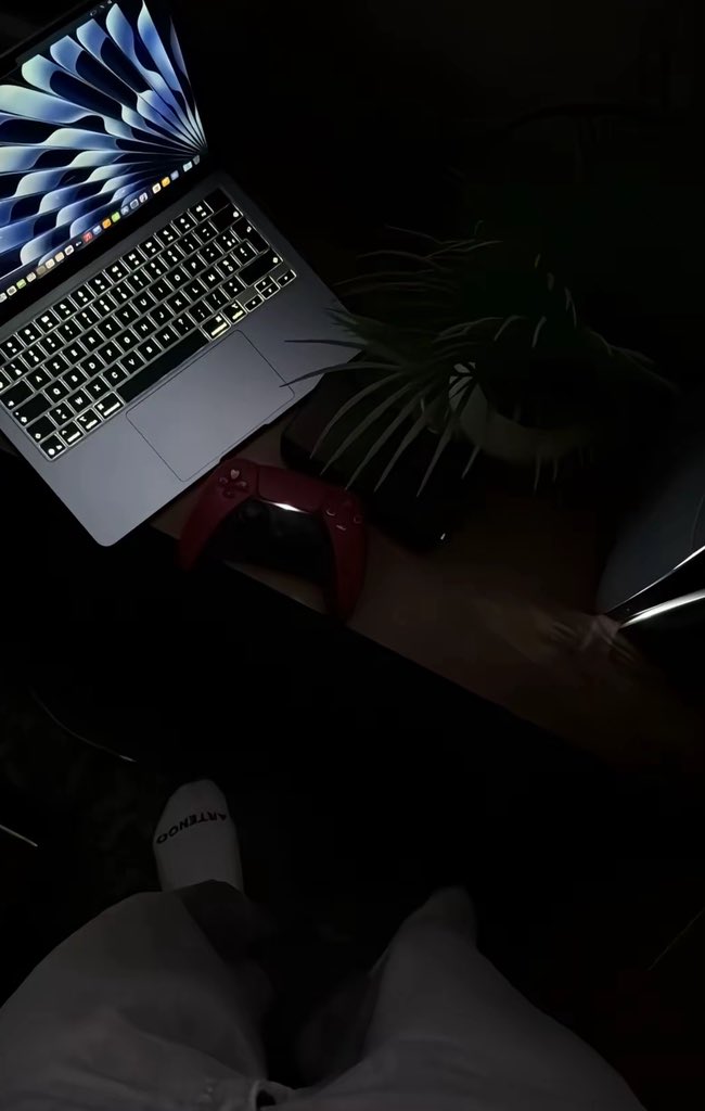 iniwise's tweet image. Can I get a GM? ☕️