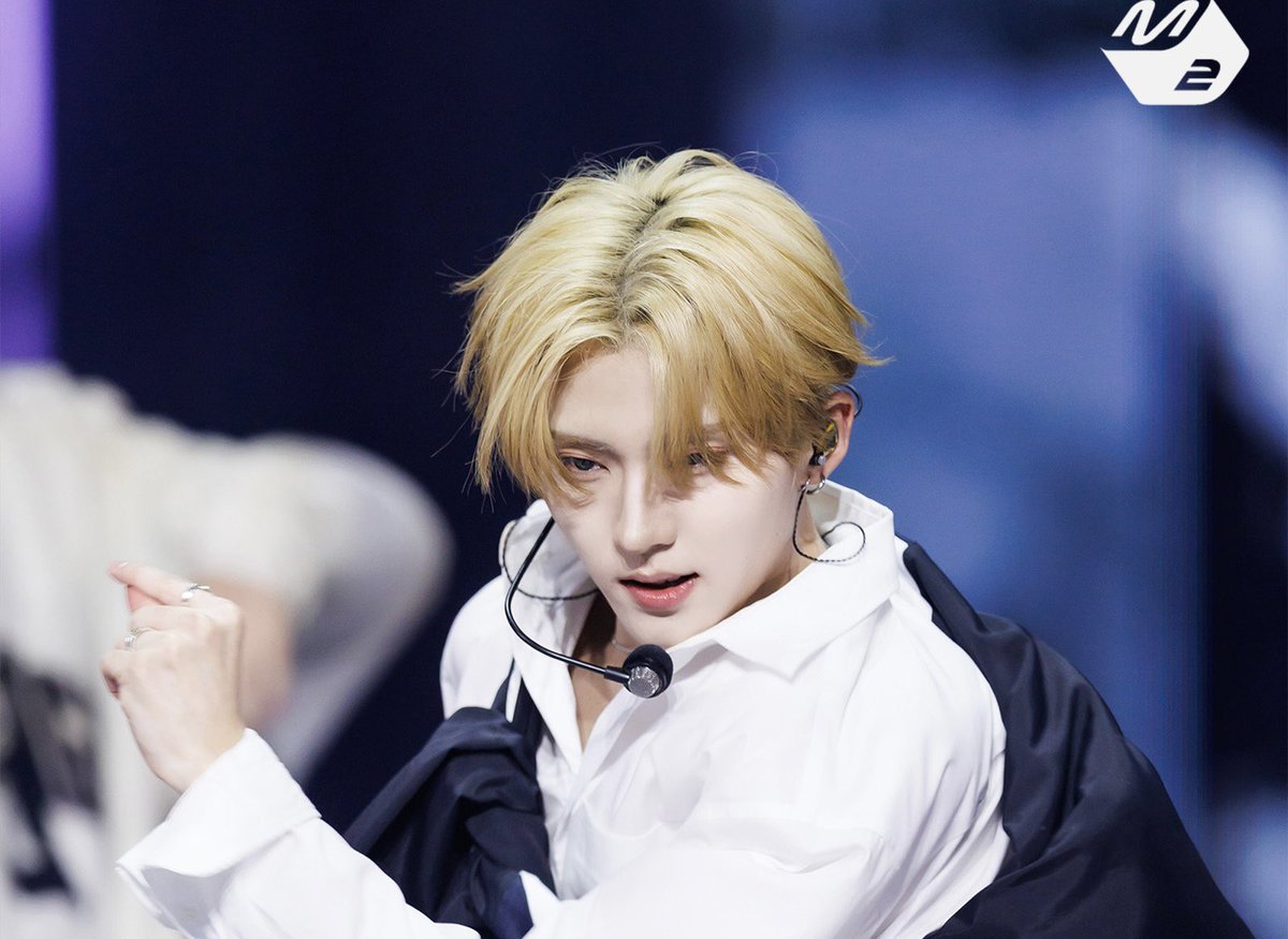 508luv's tweet image. 얼굴진짜완벽하다