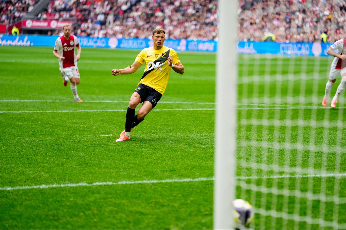 Joost Blaauwhof tweet media