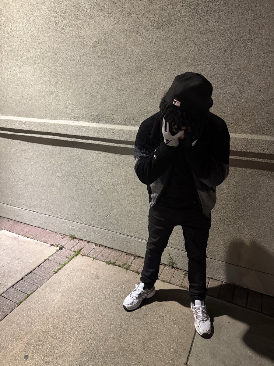 _yungmarsh's tweet photo. 3500 allendale Oakland California https://t.co/itr62TOYue
