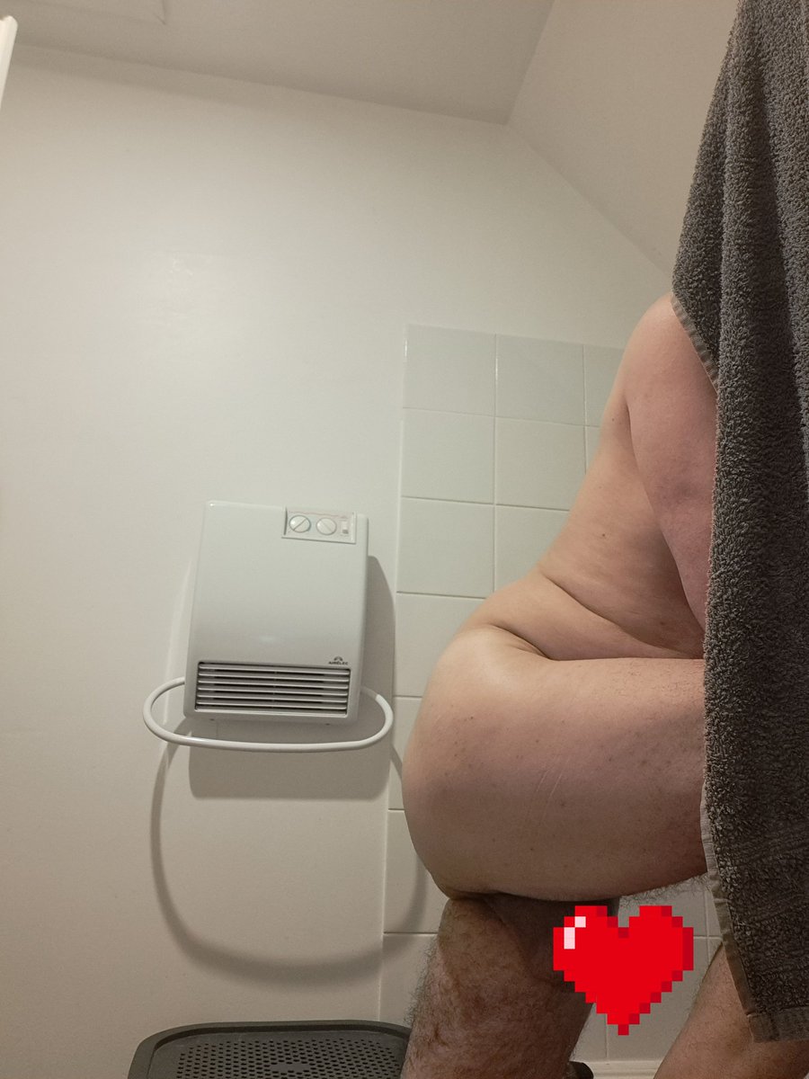 Kam110880's tweet photo. Bonjour, passez un excellent #mercredifesses #NY44 #Y44 @JBambassadeur qui veut me rejoindre pour prendre une douche trรจs ๐ฅต๐ฅต๐ฅต RT , likes et commentaires trรจs apprรฉciรฉs โค๏ธ๐ https://t.co/1mC92BIYds