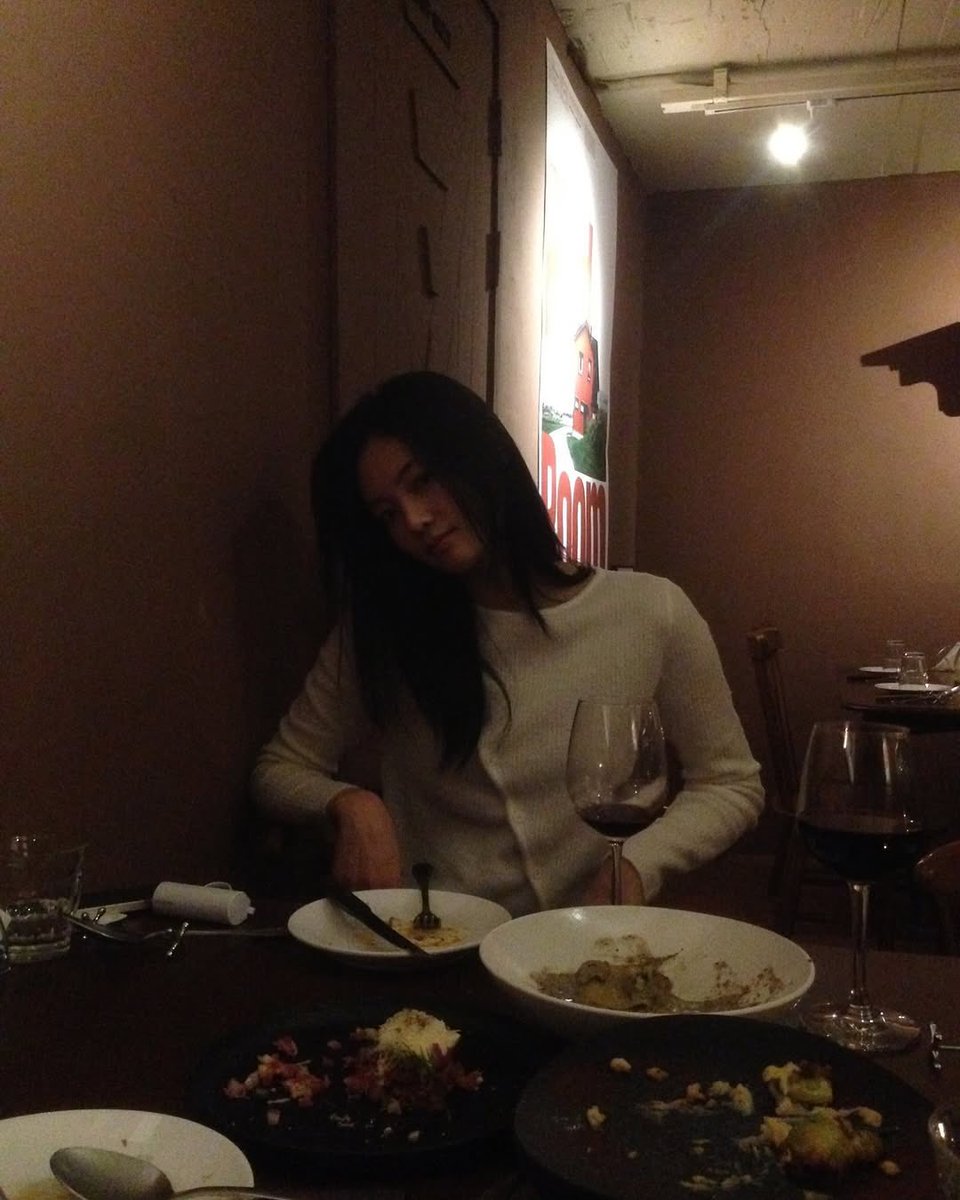 무슨 생각으로 이 사진들 올렷던건지 
감도안옴 여자무서운줄모르고!!!!!