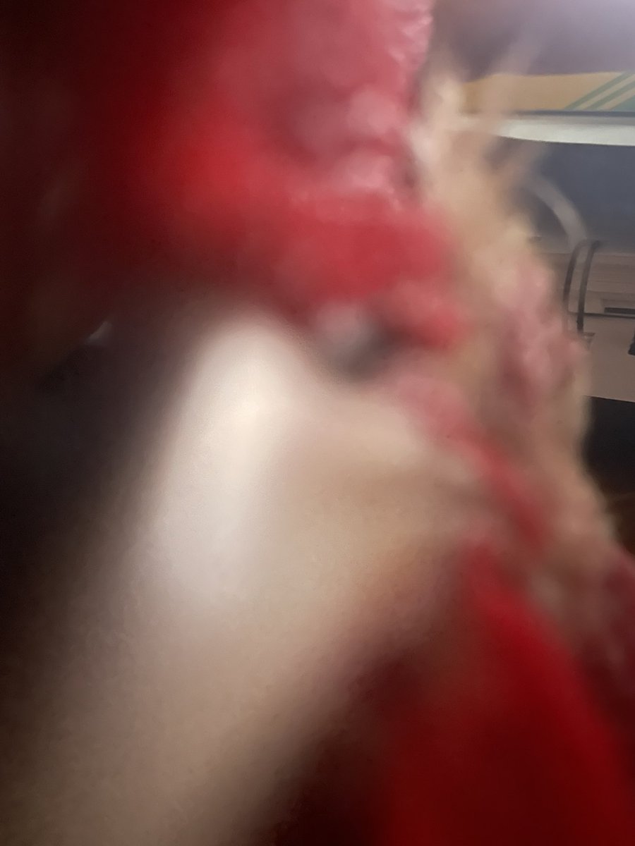 badrechicken's tweet image. sleepy