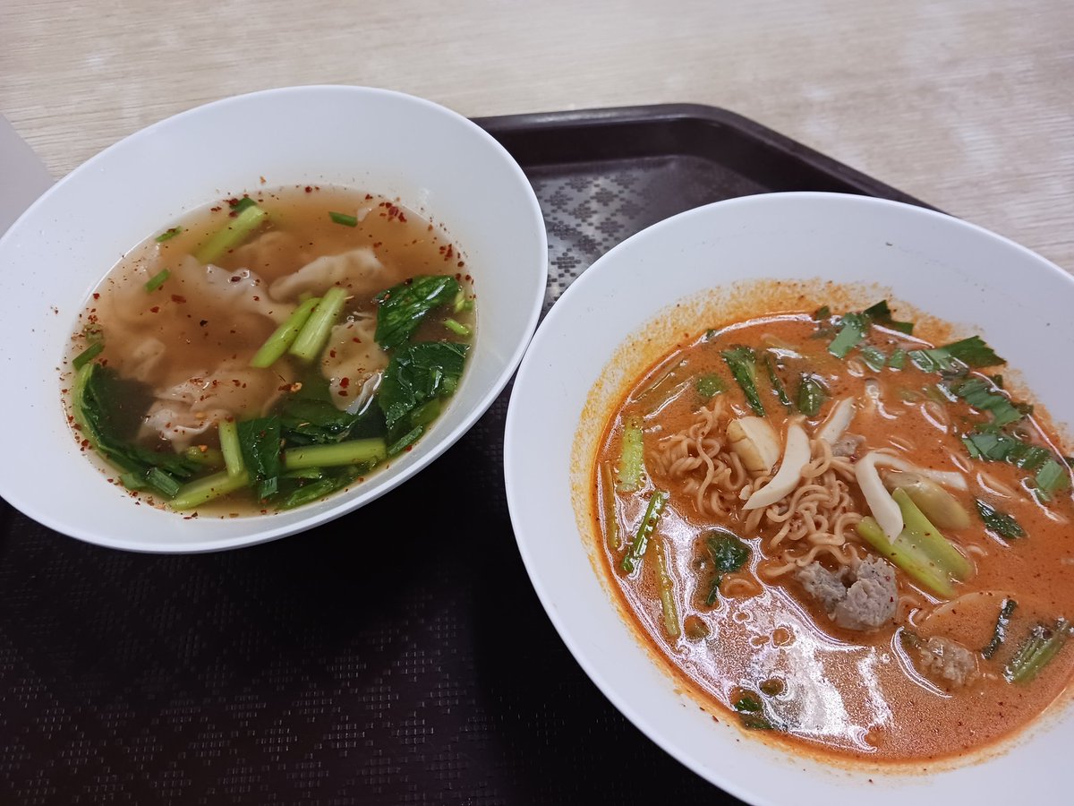 _p_ms's tweet image. 今回のパタヤ旅行も

ひたすら食って 飲んで 寝て
と 最高に堕落した時間を過ごせたな

一人旅ってほんと 最高！

でも次回は またみんなとわちゃわちゃ楽しもう

また行くぜ🏝

 #パタヤ