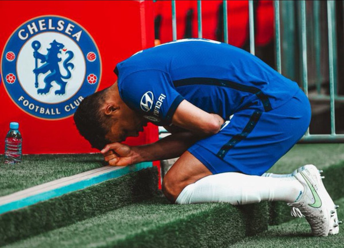 God, don’t let Nigerians and Chelsea fans down tonight cos we are the JOY of the WORLD.💙🇳🇬

If you believe, JUST RETWEET💫