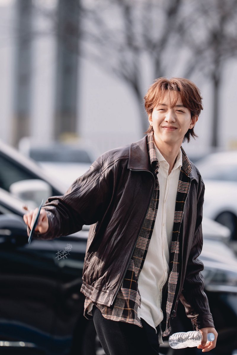 boice_chiuchiu's tweet image. 260114 컬투쇼 퇴근길
#정용화
#강민혁 
#이정신 #cnblue #jungyonghwa #kangminhyuk #leejungshin @JYHeffect