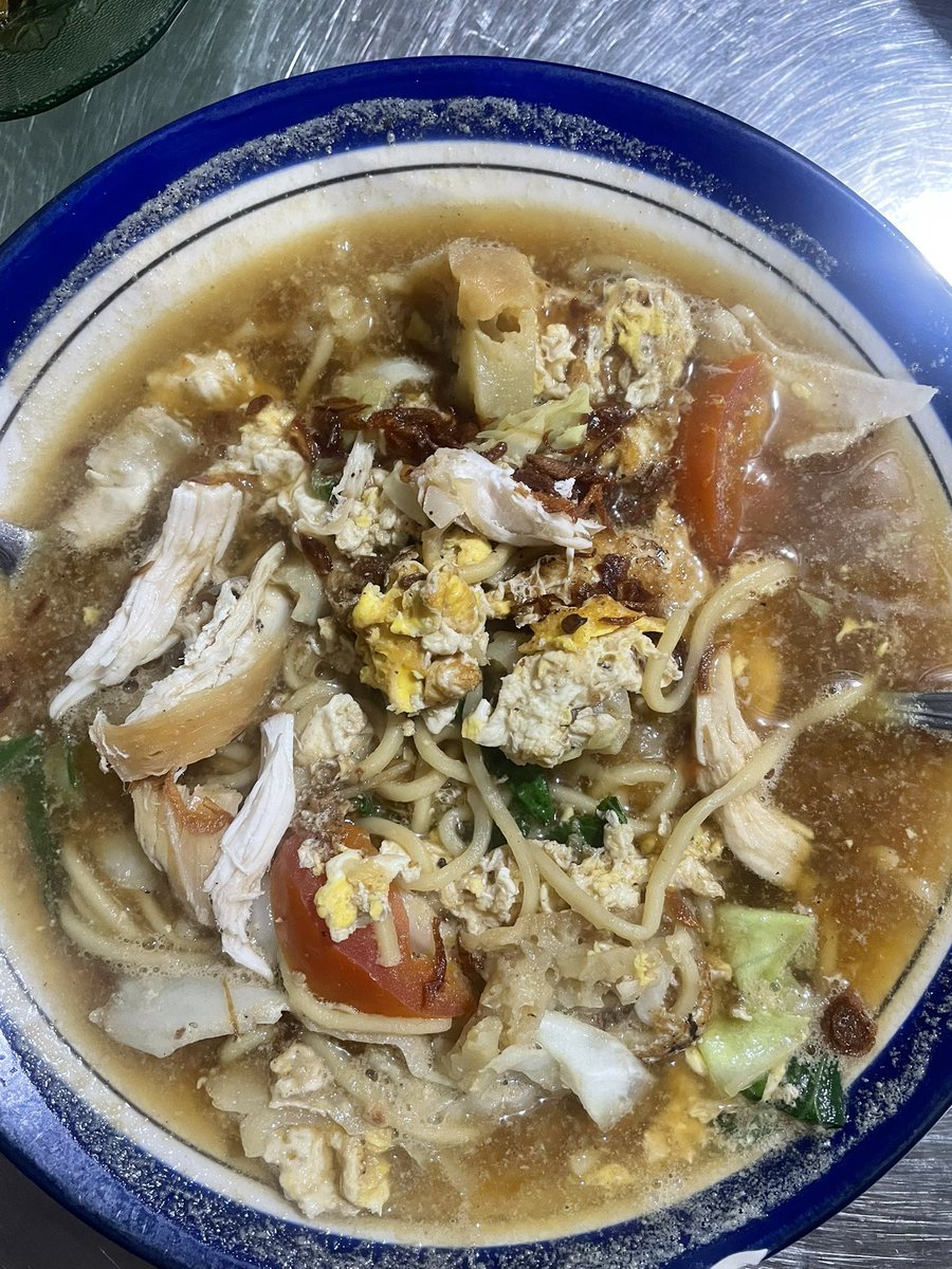 coffebit's tweet image. Update jajan/makanan di tahun 2026 sejauh ini:

Mie ayam bakso ✅
Soto ✅
Ramen ✅
Mie jowo ✅