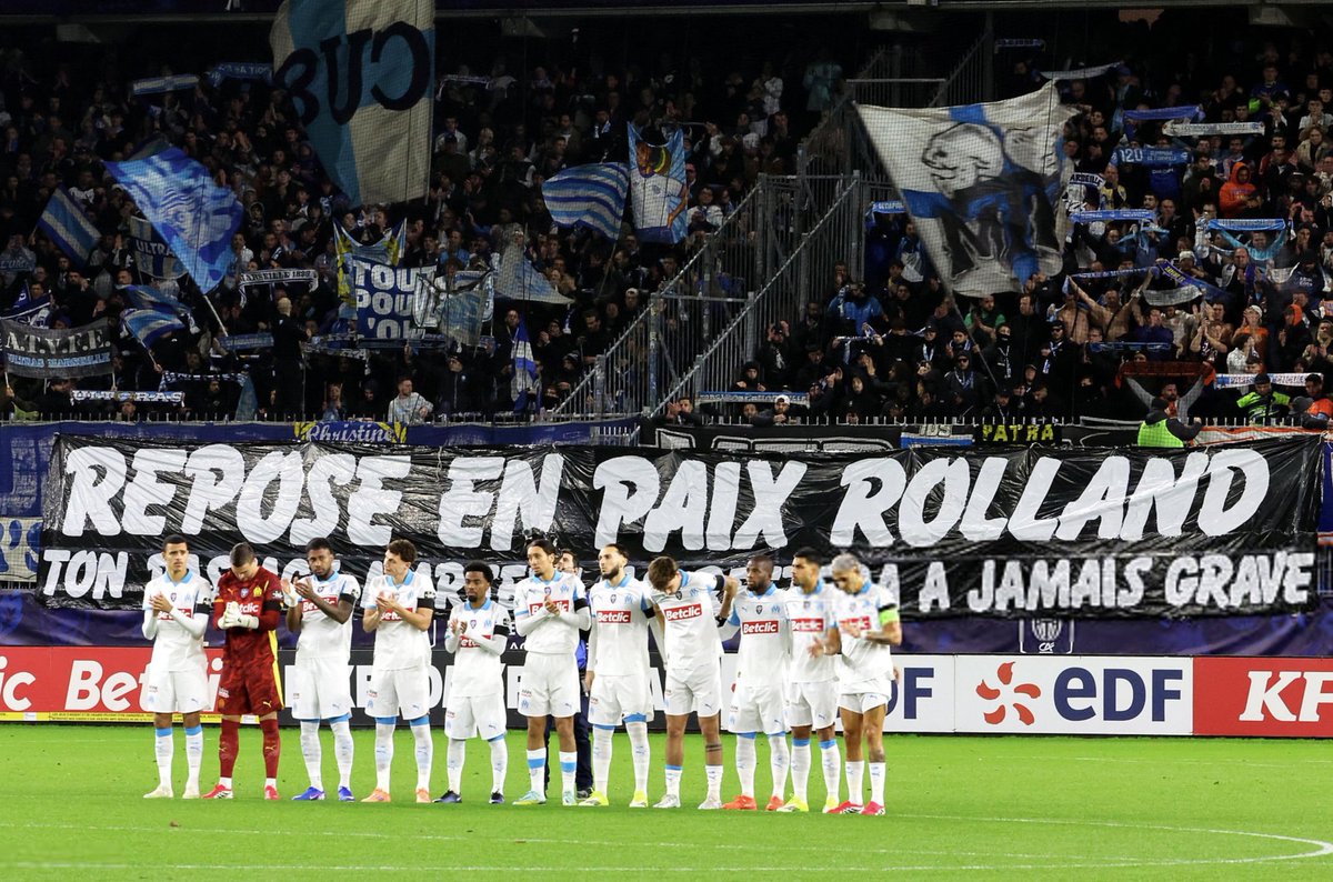 ActuL1_'s tweet photo. 🚨 𝗟𝗘 𝗠𝗔𝗥𝗔𝗧𝗛𝗢𝗡 𝗗𝗘 𝗙𝗘𝗨 𝗣𝗢𝗨𝗥 𝗟’𝗢𝗠 ! 🥵🩵🤍

17 janvier : Angers 🆚 OM (L1)
21 janvier : OM 🆚 Liverpool (LDC)
24 janvier : OM 🆚 Lens (L1)
28 janvier : Club Bruges 🆚 OM (LDC)
31 janvier : Paris FC 🆚 OM (L1)
4 février : OM 🆚 Rennes (CDF)
8 février : PSG 🆚 OM (L1)

Ça passe ou ça casse. 😱