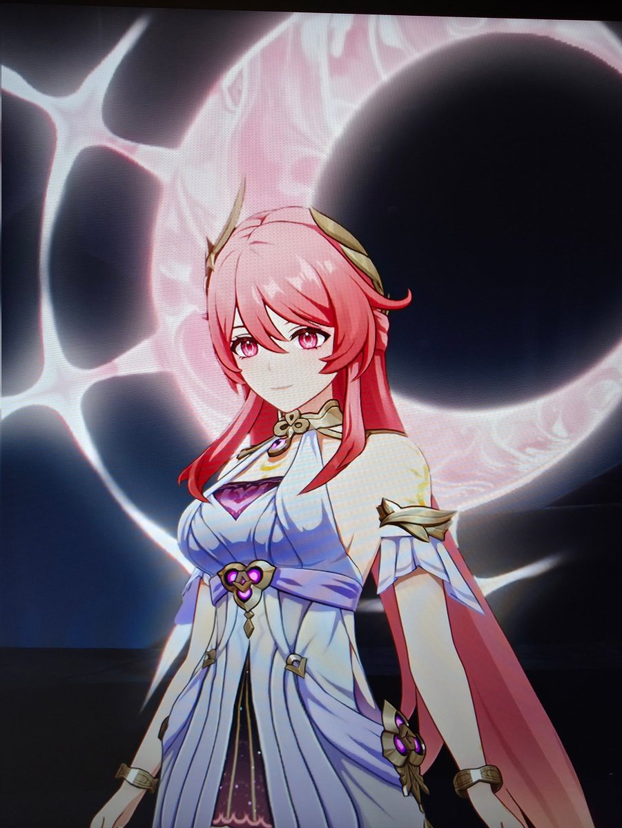 MakkiSune's tweet photo. In the new genshin version 6.3 archon quest that i did i wonder on this character known as sonnet. Aka the iridescent moon goddess. When i heard her voice it sounded familliar to @raorapanthera and she has a simillar look as her model so does this mean raora does voice acting now https://t.co/JWQ0odVcAu