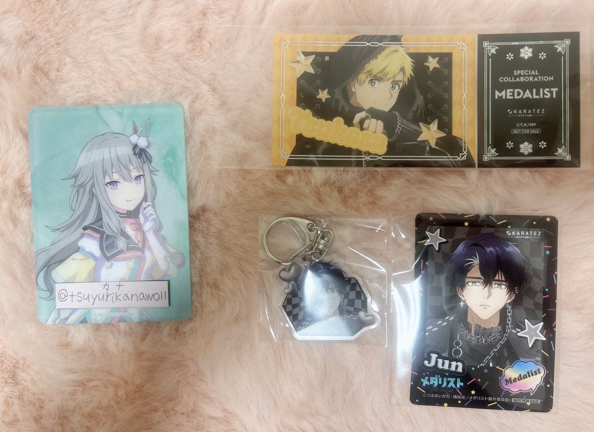 メダリスト カラ鉄 セール コラボ 缶バッジ アクスタ プロカ ミニ