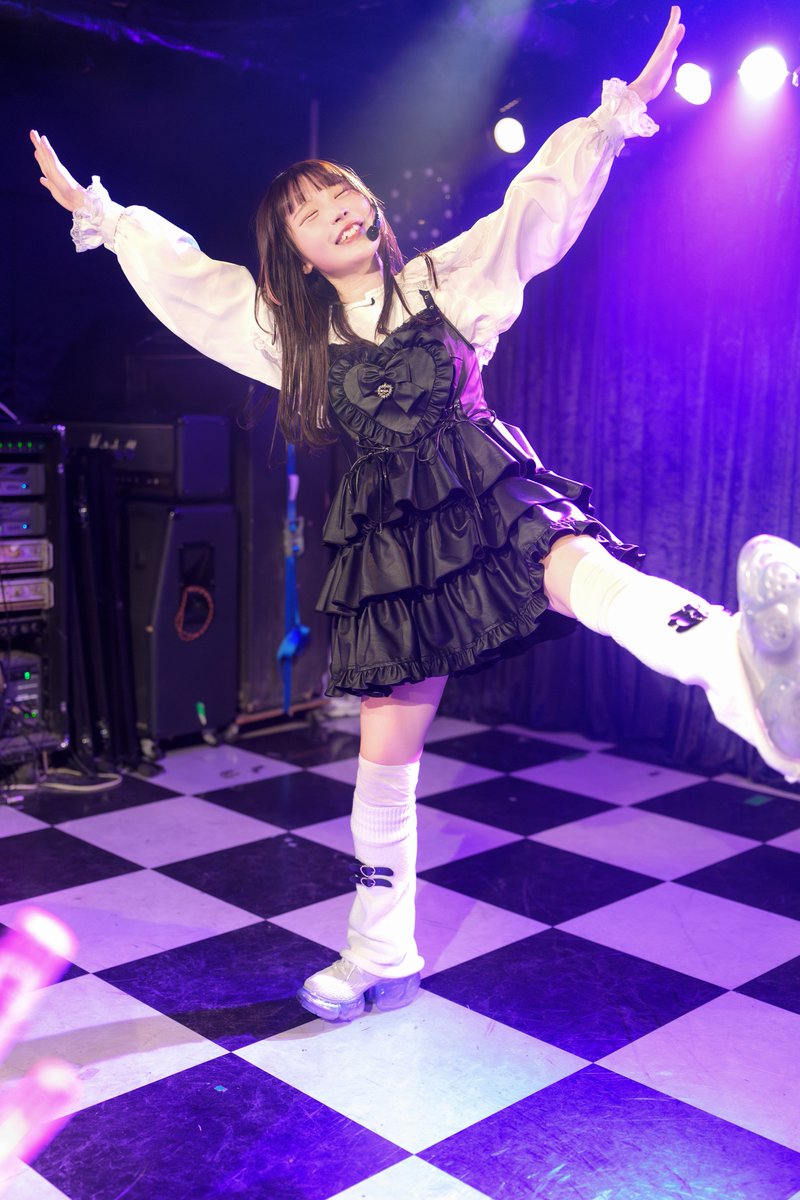 2025/12/28
『もんれっじ特典 限定ライブ』
Loft X Koenji

 #もんが可愛くてごめん
 #ライブ写真