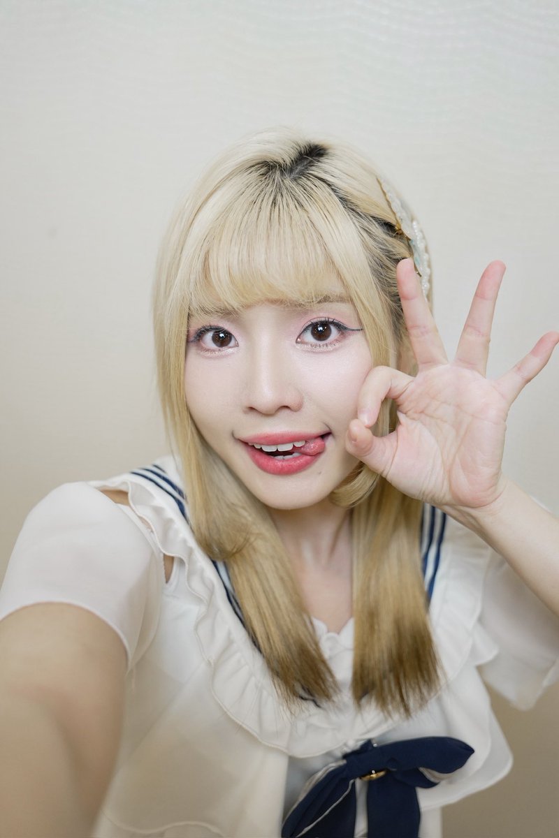 Nearly2D's tweet photo. ไม่มาจิงเบ๋อ~
.
#IDOLDENSETSU #IDEN #UCHURI https://t.co/aZuNvEedkt