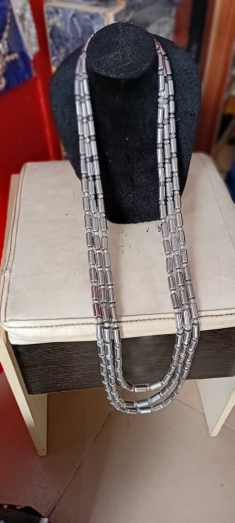 cruise_vibez's tweet photo. My first abroad client. I made this beads for her and her husband. My work is super clean. I made those other beads too. You can rent bead and walking stick for your big day too. Pls patronize me for your beads needs. Thank you. Whatsapp 0813889876 https://t.co/3iDXEiRM1W
