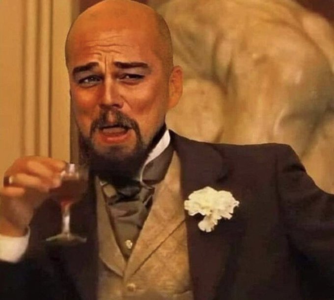 Griz_zly8's tweet image. Huyu amenishow nakaa fisi nikamjibu hyena shida 😭😂😂