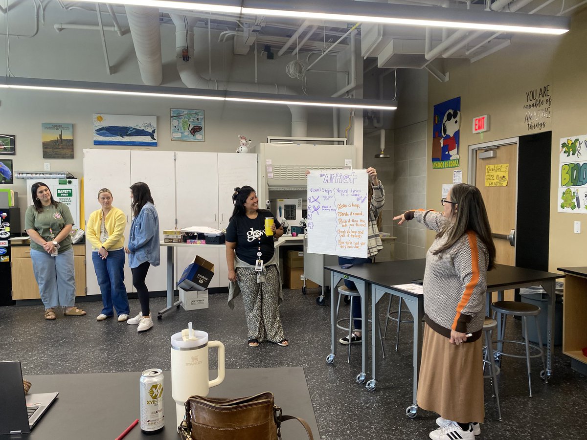 Milly Colón, MS. Ed. tweet media