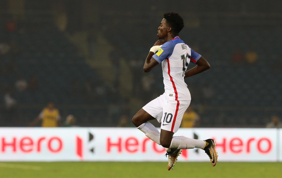 CalcioWeb's tweet image. Tim Weah critica i prezzi da record dei Mondiali 2026, avvertendo che il caro-biglietti rischia di escludere i veri tifosi e rendere il torneo elitario. Il calcio dovrebbe rimanere accessibile! ⚽️ #Mondiali2026 #CalcioPopolare

calcioweb.eu/news/tim-weah-…...