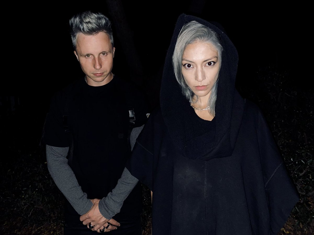 Shadow Cliq tweet media