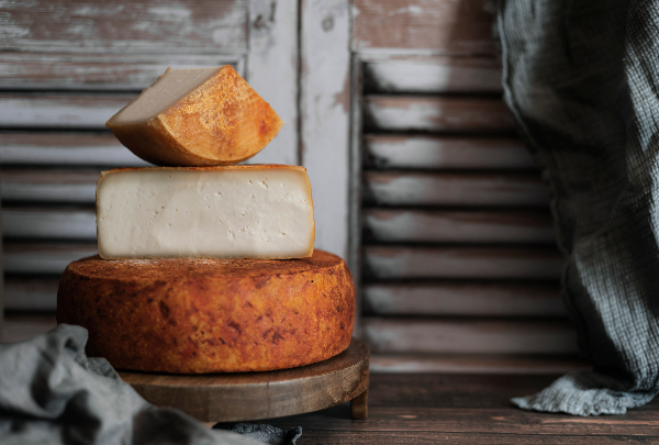 Q de Quesos tweet media